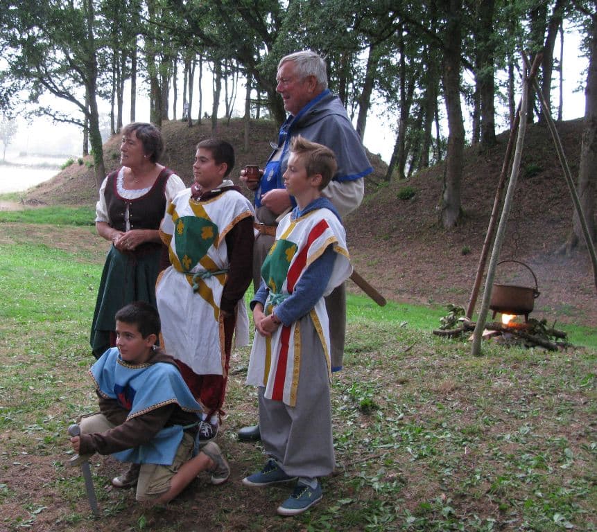 Fête médiévale - crédit photo association de la Tour de Bois au Donjon de Pierre_2