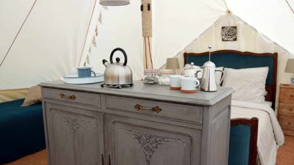 Charron - Glamping - Tente Galilée intérieur_11