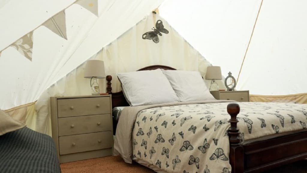 Charron - Glamping - Tente Cassini intérieur_8