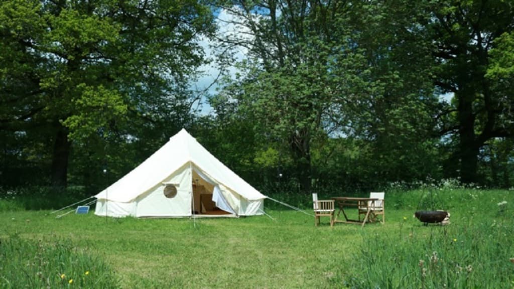 Charron - Glamping - Tente Lyra extérieur_6