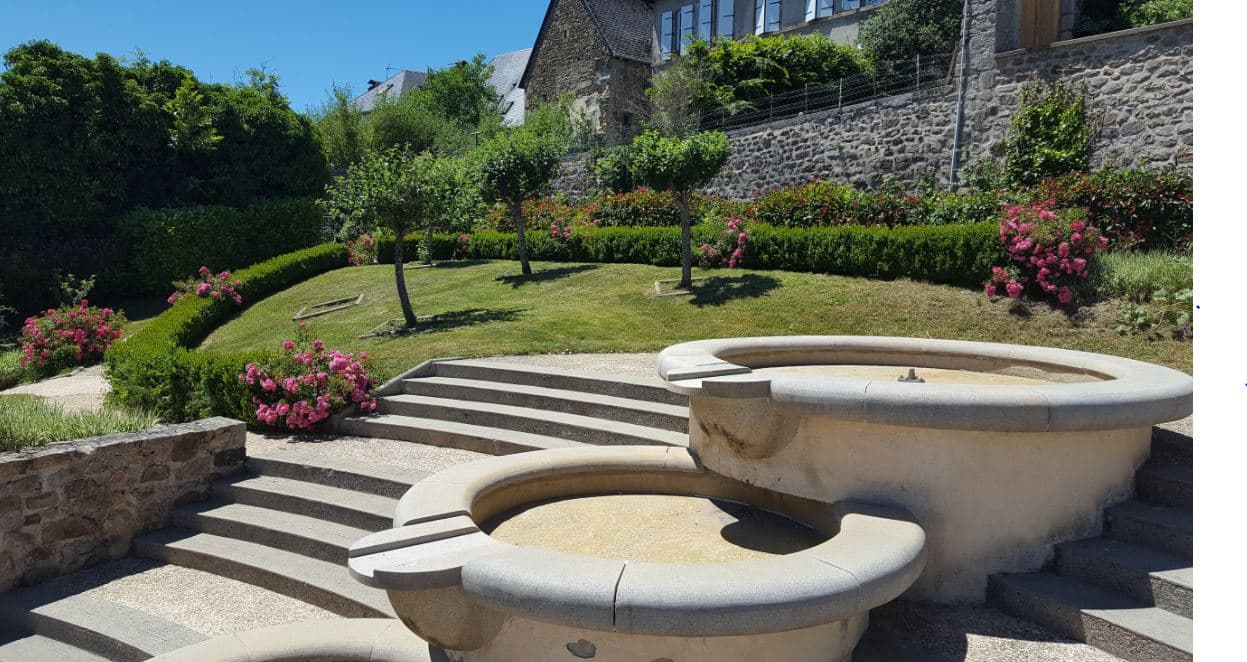 Neuvic, ville d'éducation, de culture et de loisirs_1