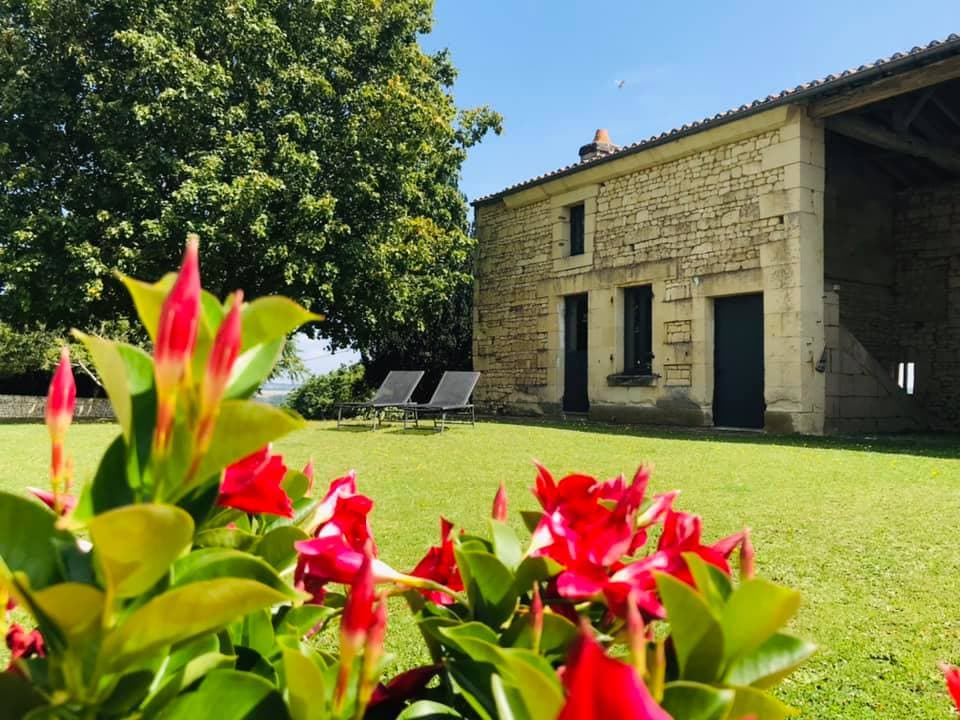 Meuble tourisme boom coeur troglodyte tourtenay thouars thouarsais Deux Sevres