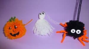 241023-atelier-pompons-tour-nivelle-courlay