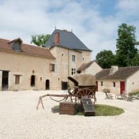 Basse cour de La Roche Amenon_1