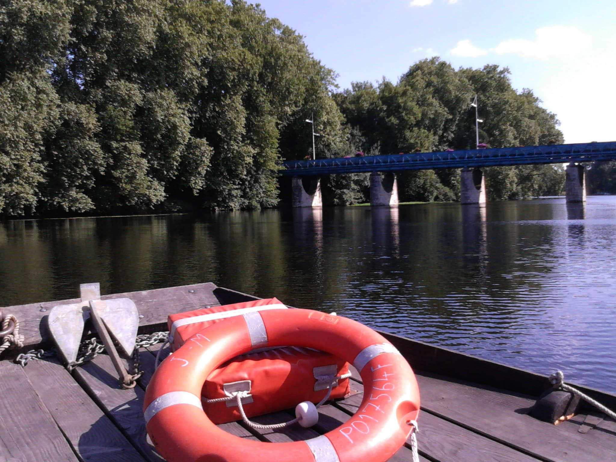 Vers le pont de Cenon sur Vienne