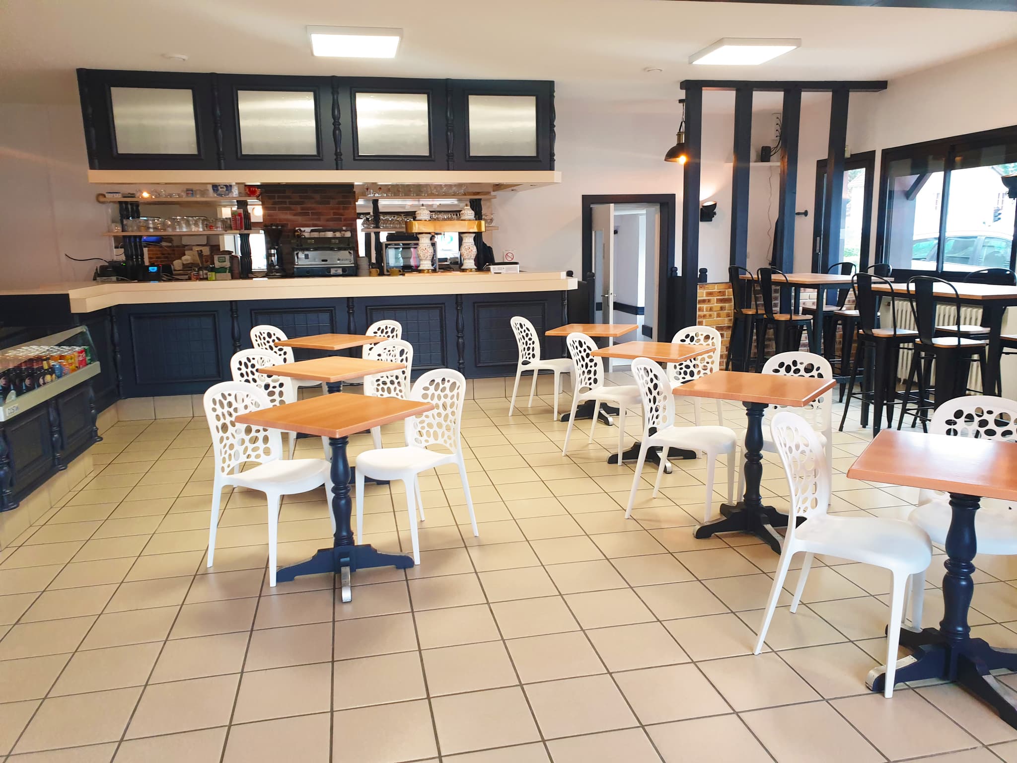 salle de bar_8