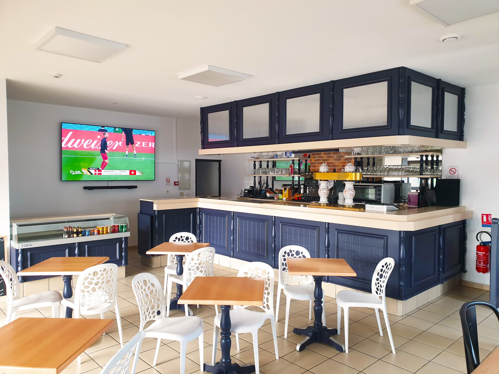 salle détente / coworking / cocktail / évènements professionnels / privés / associatifs / sportifs_4