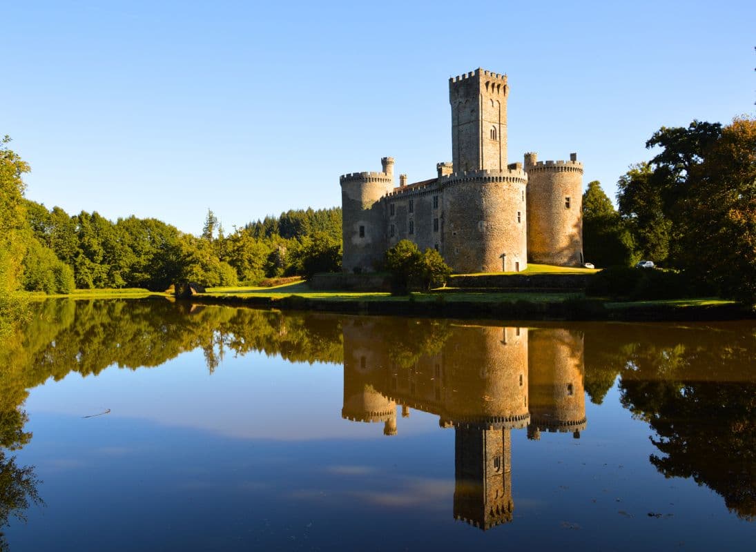 Château de Montbrun - Dournazac
