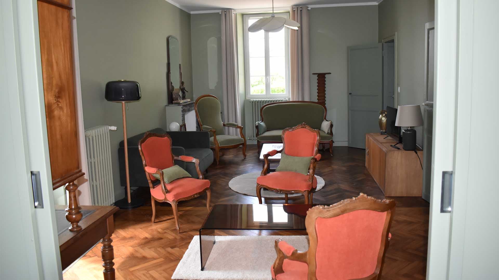 3-salon