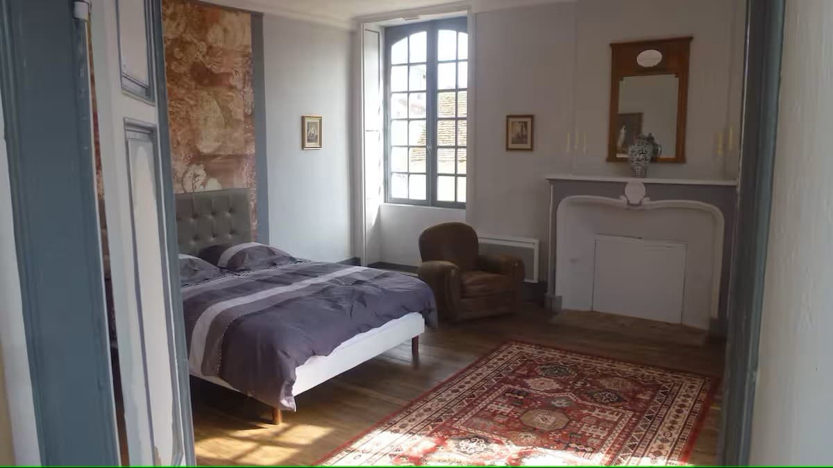 3-vieux-palais-chambre1