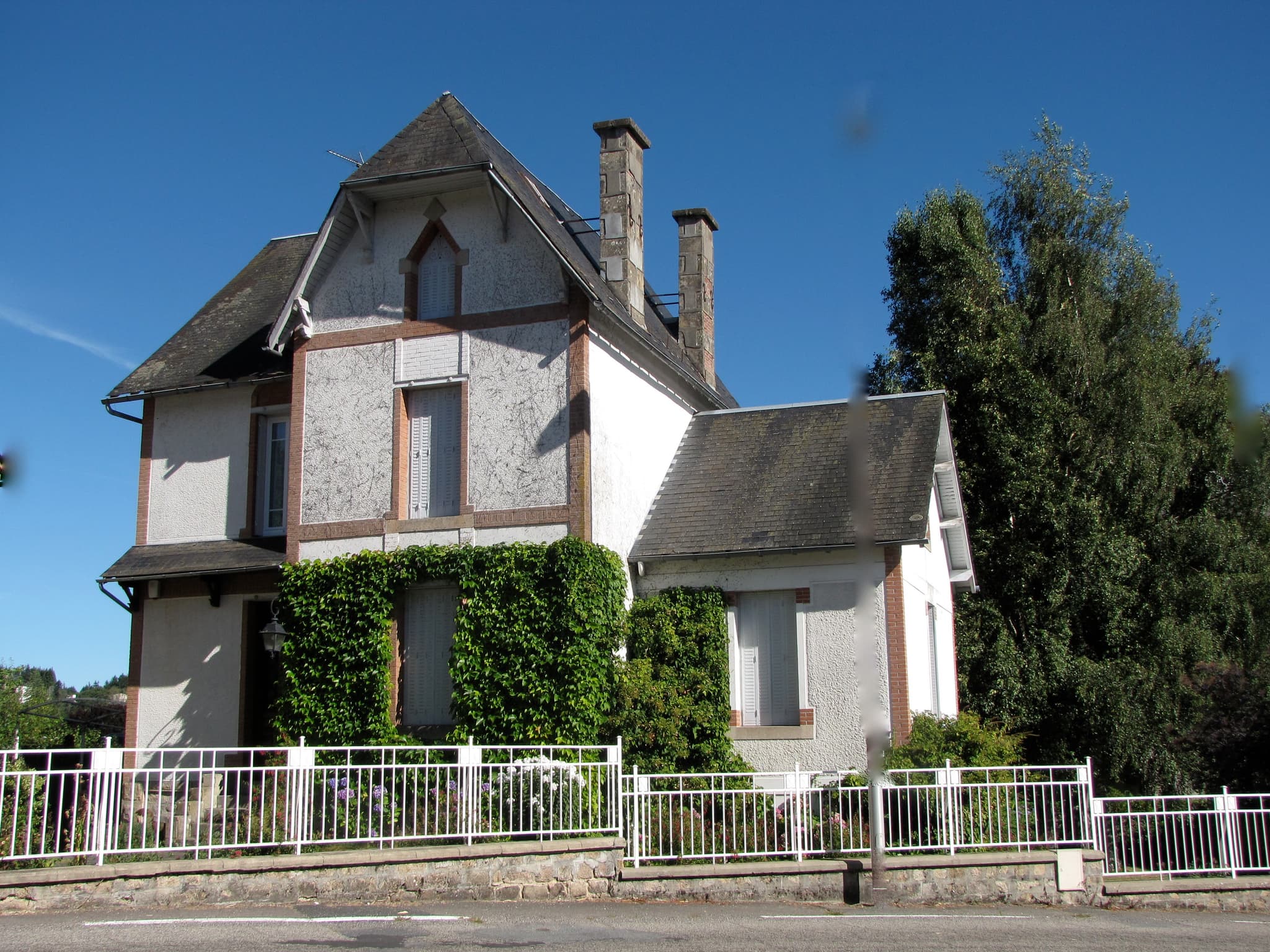 Maison Estrade - Janoueix, Audy