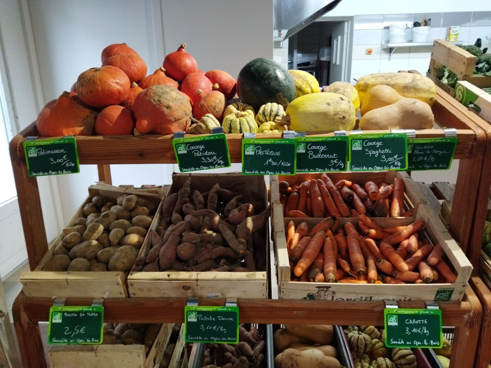 Légumes de saison à la boutique Tot de Casa