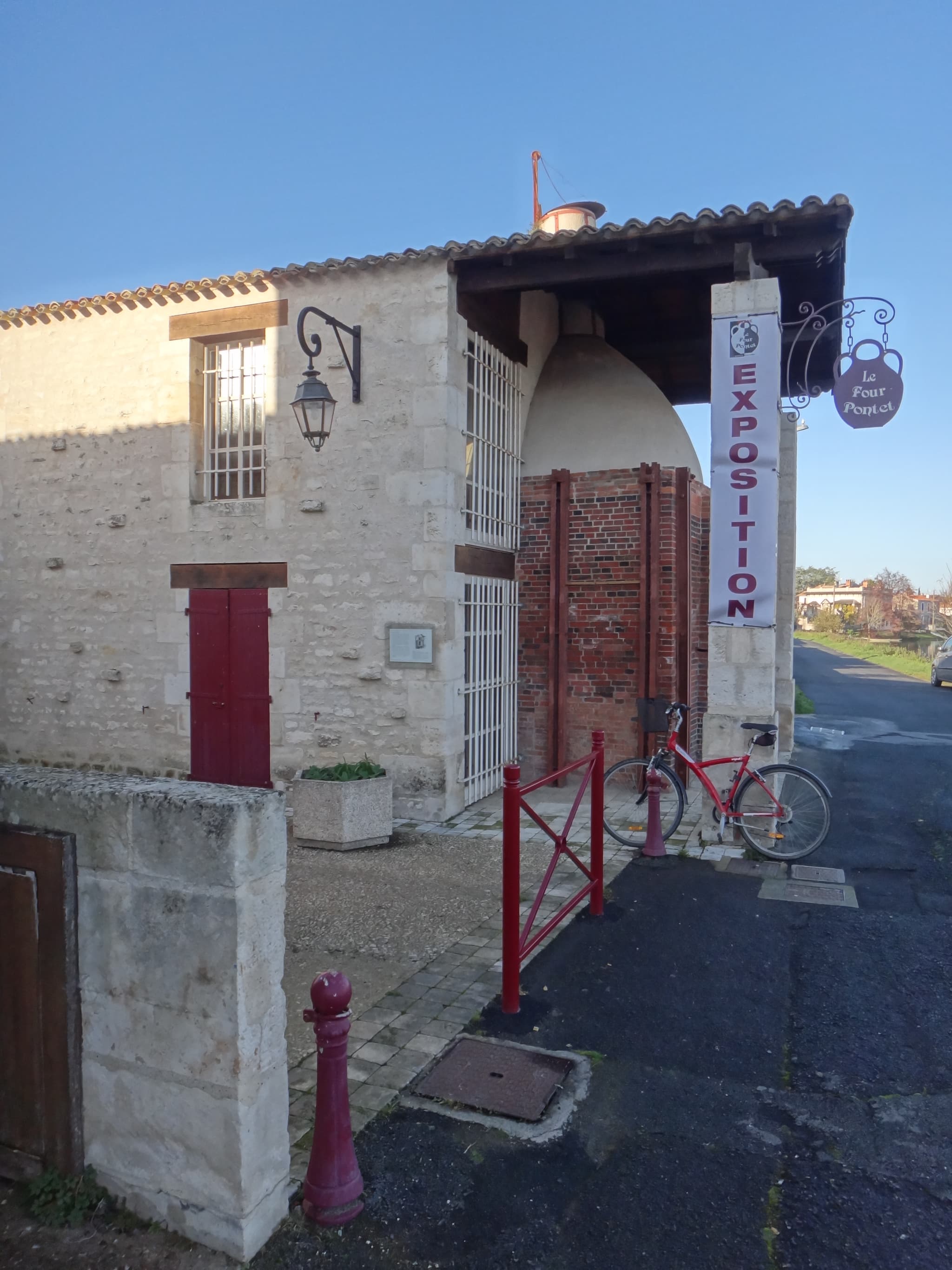 L'Espace Culturel du Four Pontet à Magné