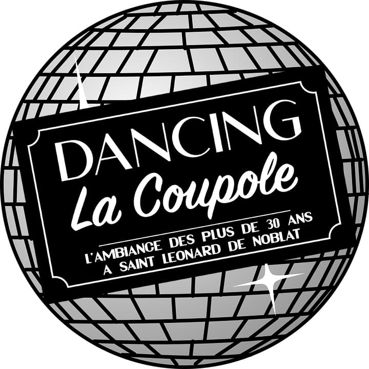 Dancing la Coupole