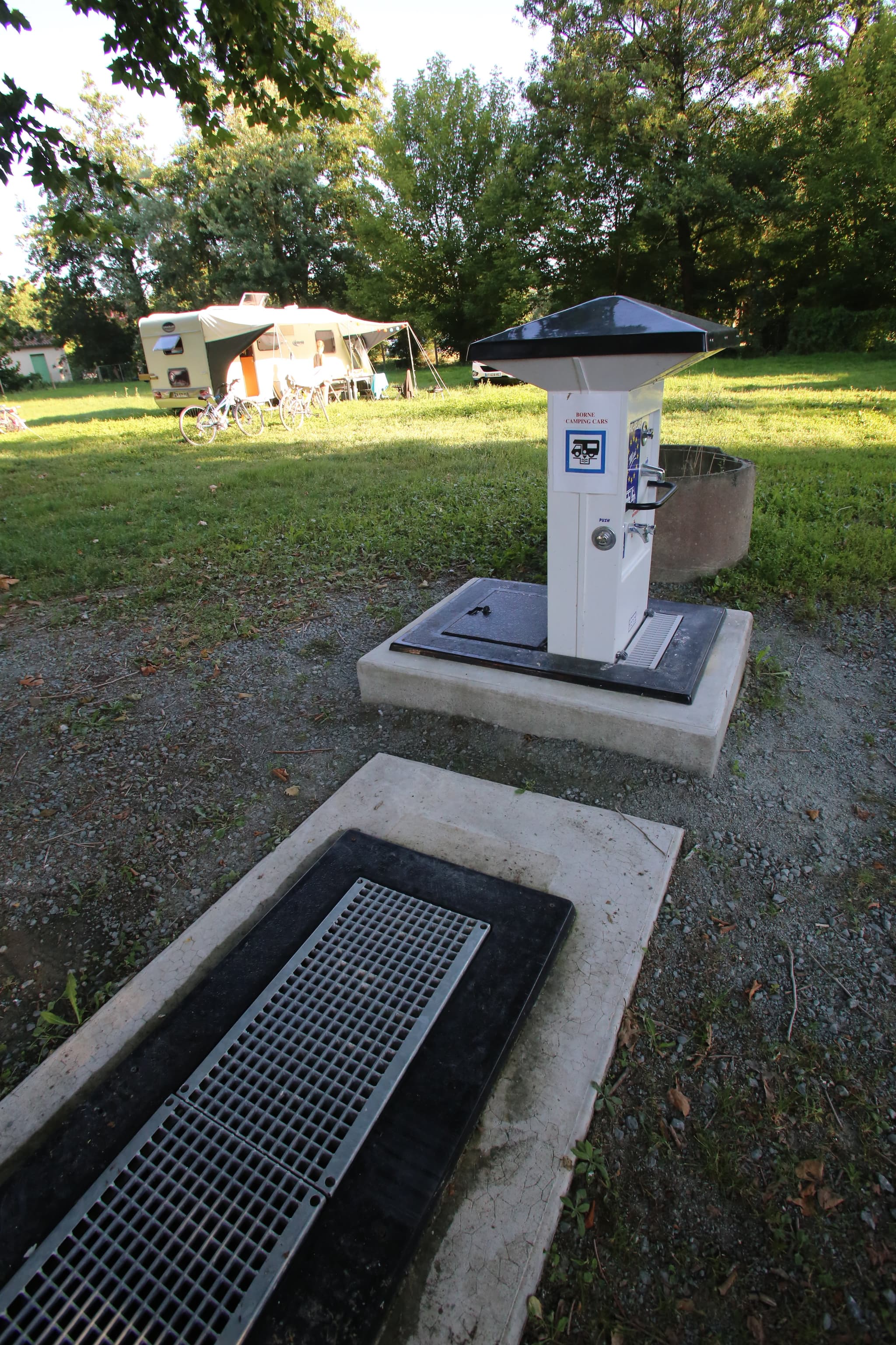 Station de vidange pour les camping-cars