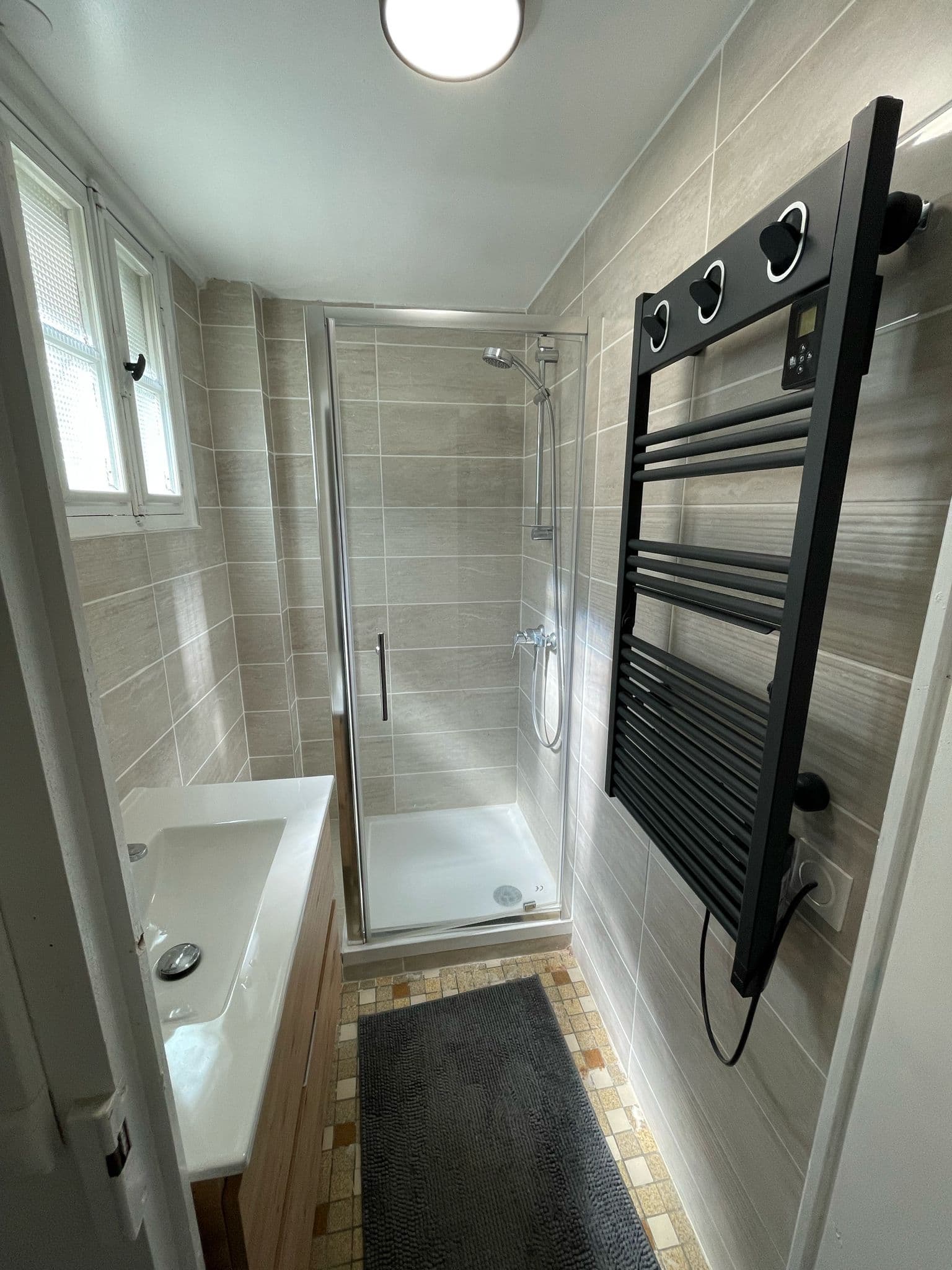 salle de douche au rdc_3