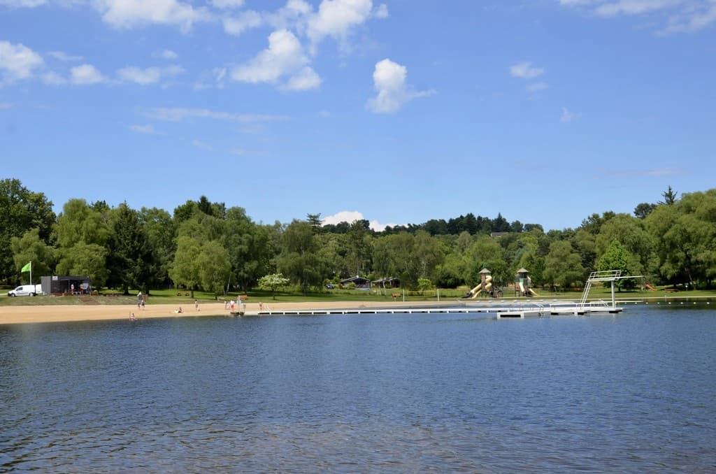 CentreTouristiqueDeMiel-Beynat_lacMiel_13