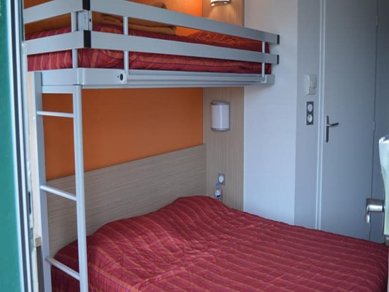 Chambre 4 1ere classe Hôtel Destination Agen