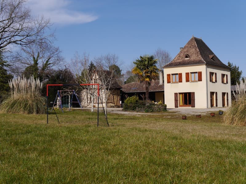 Gîte Bergougne-Est près de la bastide de Villeréal