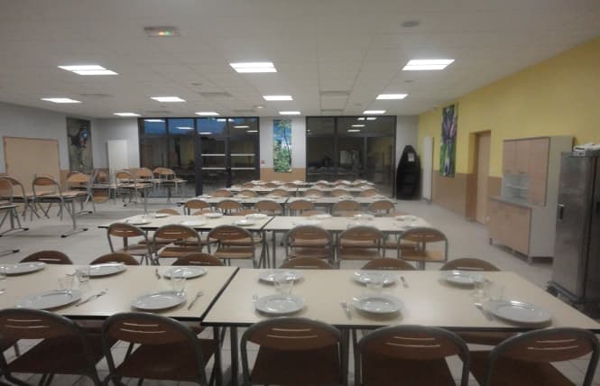 Une salle de restauration