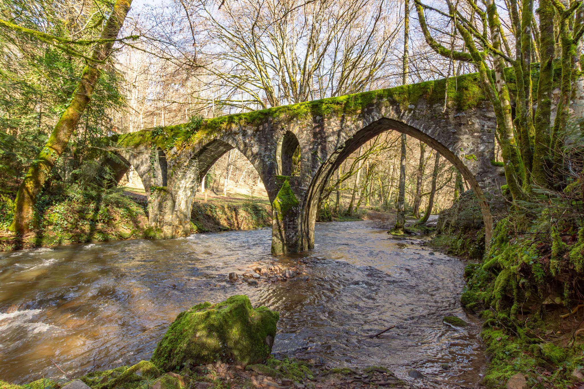Aqueduc du Chambon v2 - Laguenne