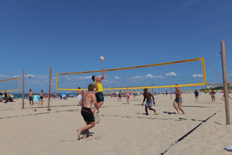 54---BEACH-VOLLEY