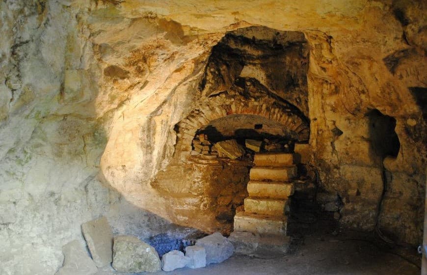 Troglodytes de la Tourette 2