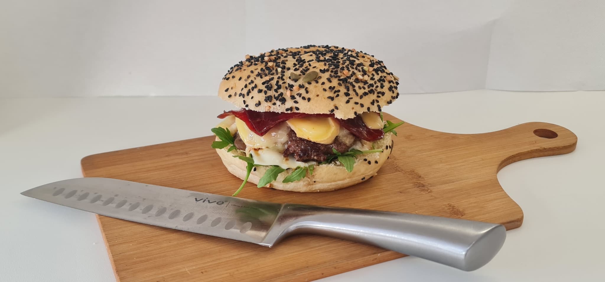burger-trotter-menu-saint-louis-en-l-isle-tourisme