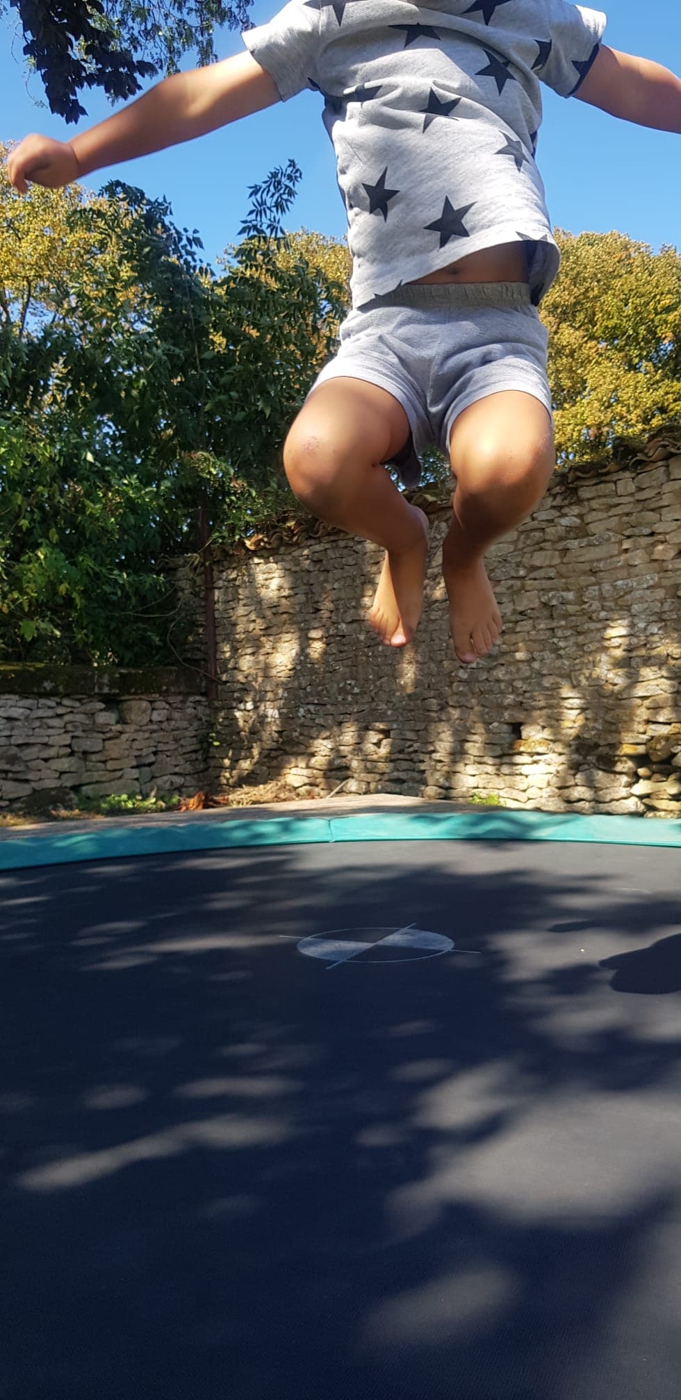 On s'amuse au trampoline