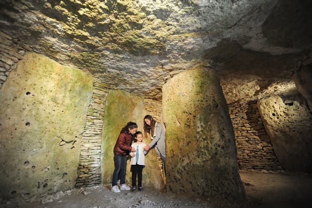 L'intérieur d'un tumulus