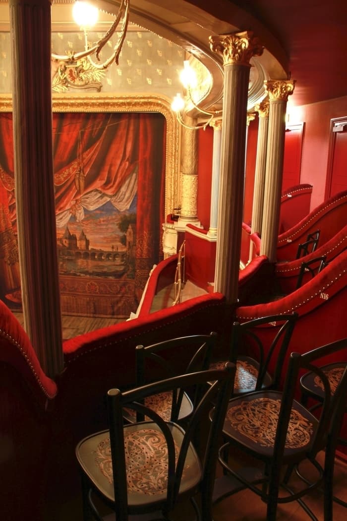 Visite du Théâtre Blossac en famille_1
