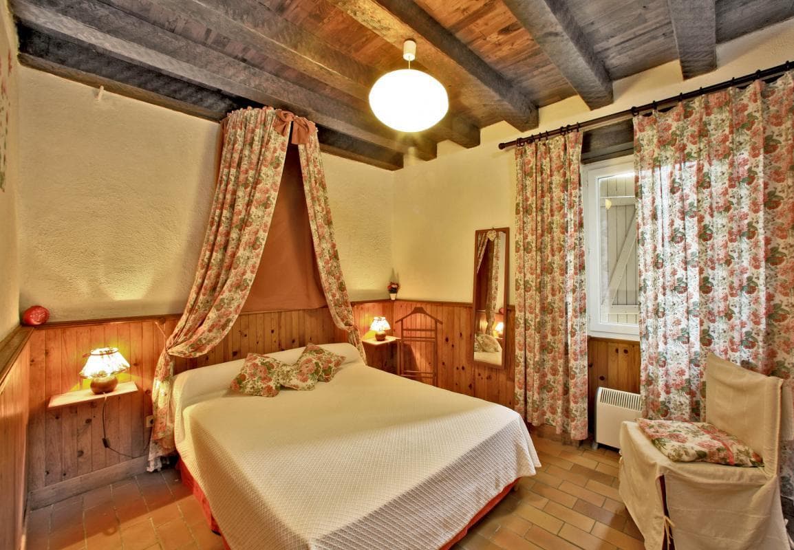 Gite clos de fage-chambre 1