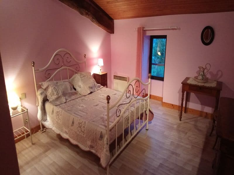 7-Chambre-Rose