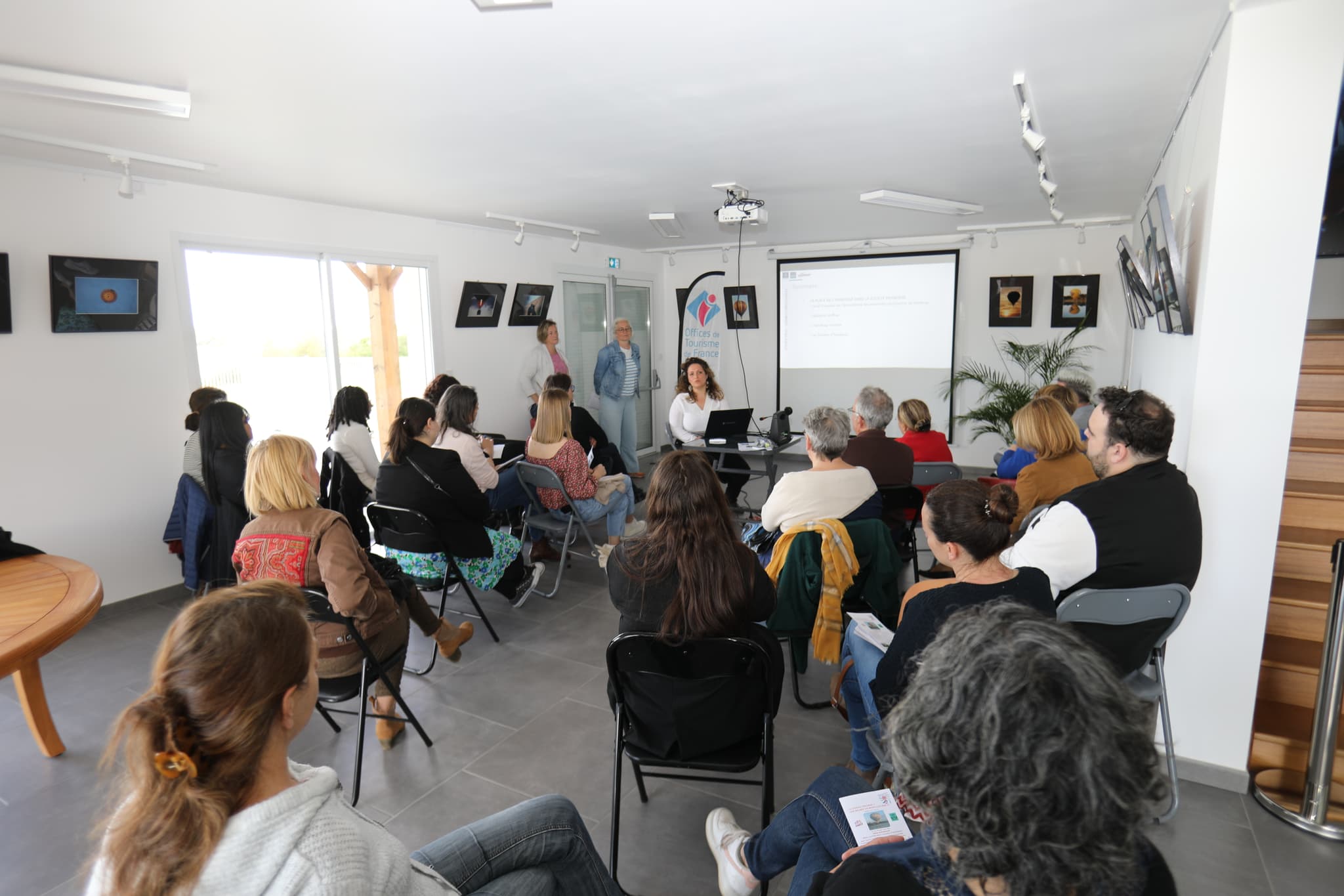 SALLE DE REUNION MONTGOLFIERE CENTRE ATLANTIQUE 3