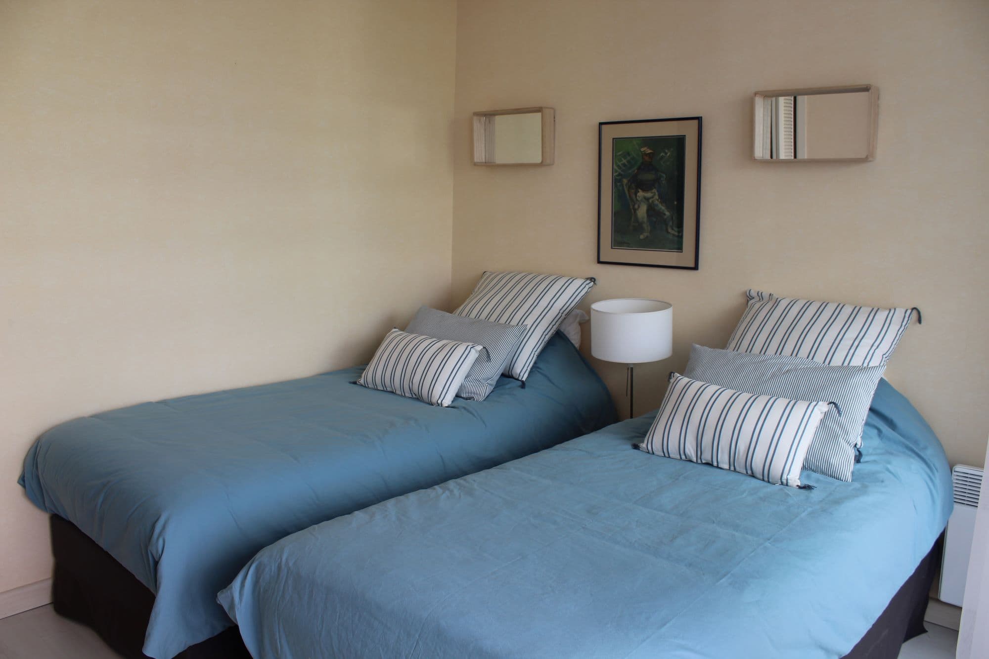8 CHAMBRE 2