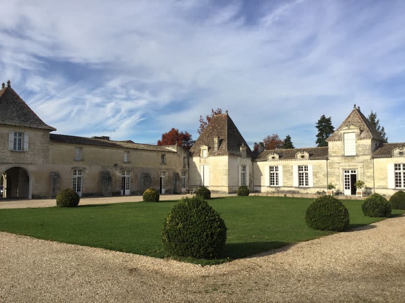 800X600_Chateau d'abzac-SCharrie-tablette