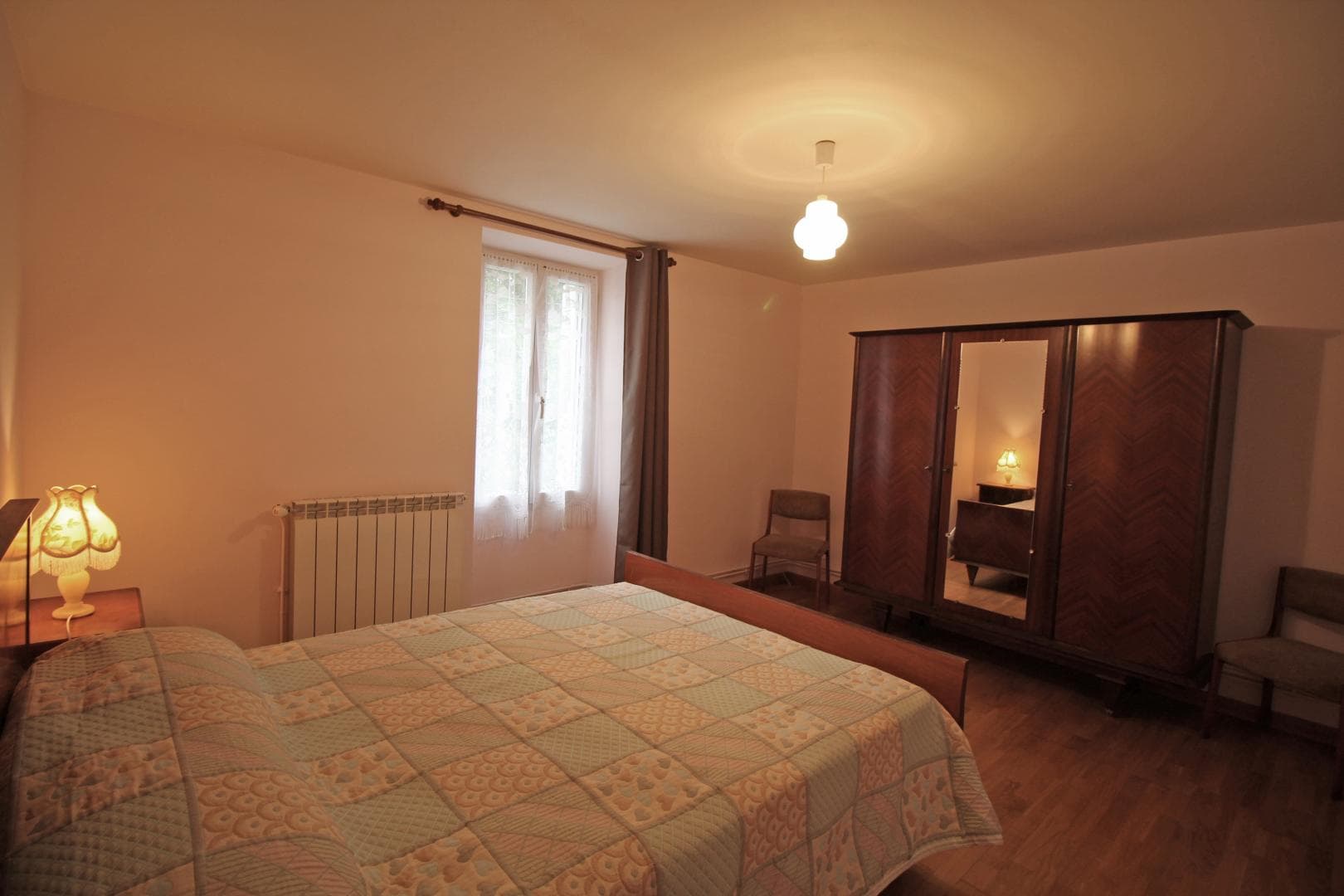 Le gîte de "Champblanc" à Arnac la Poste en Haute-Vienne (Limousin)- chambre 2_14