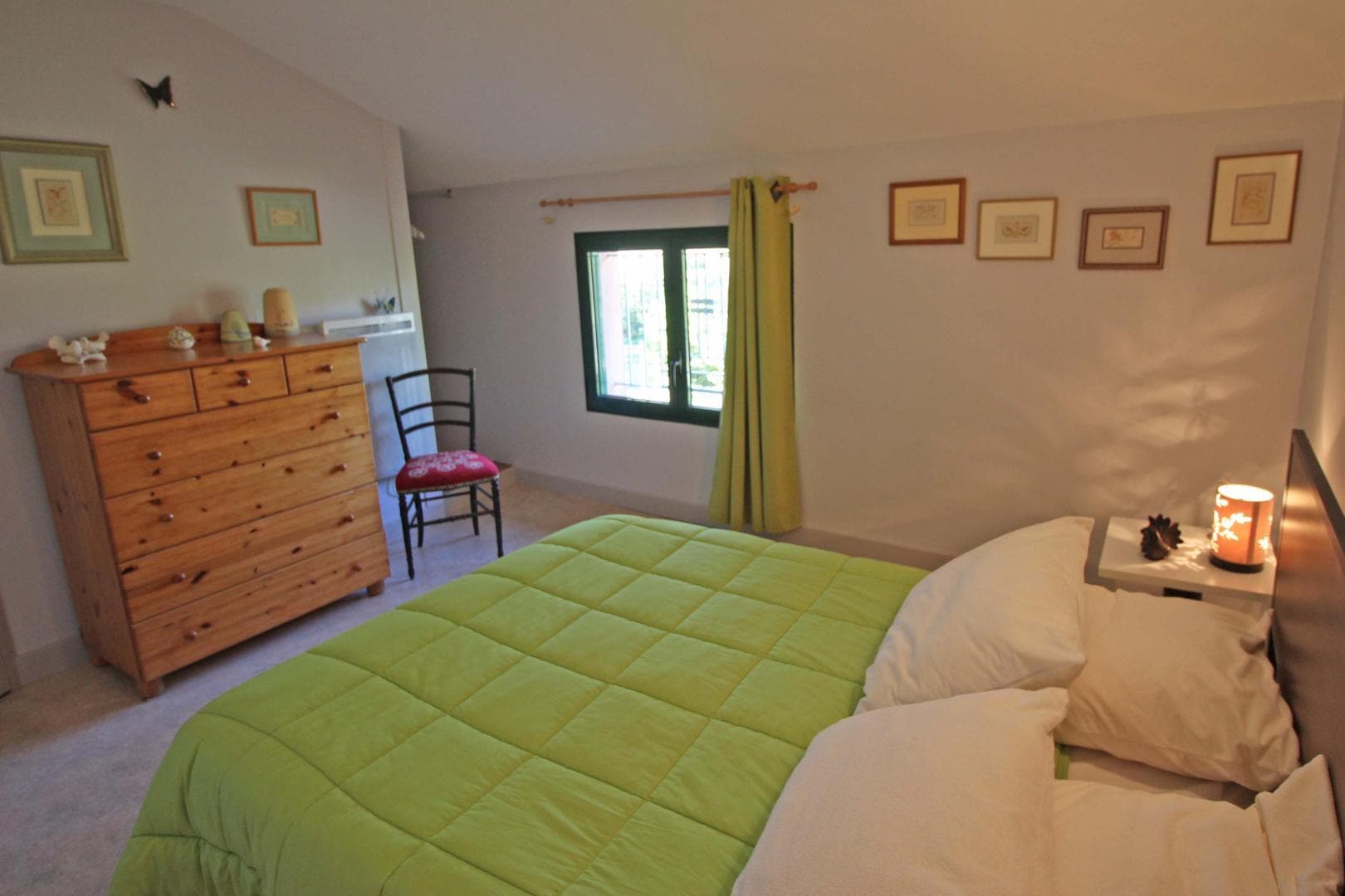 Gite de "Montbrugnaud " à Mailhac sur Benaize en Haute-Vienne - chambre 3 étage_25