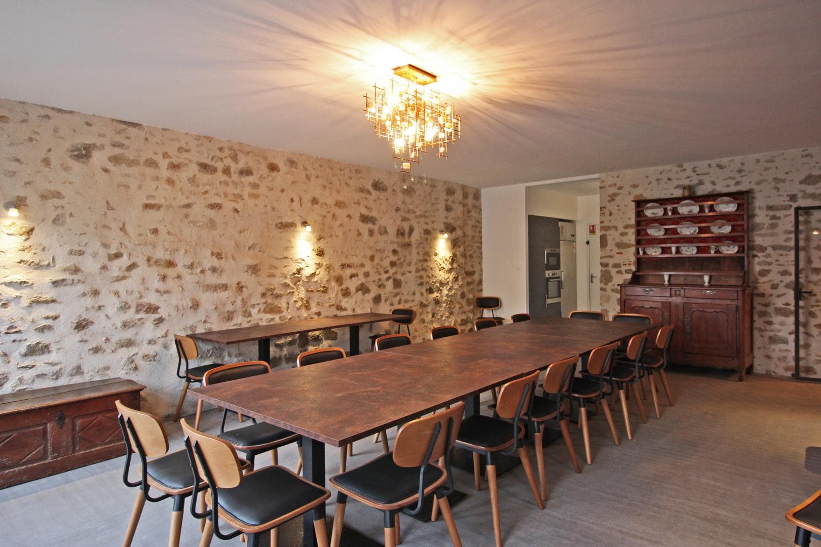 Gite du Presbytère de Thiat commune de Val-d'Oire-et-Gartempe, séjour repas_9