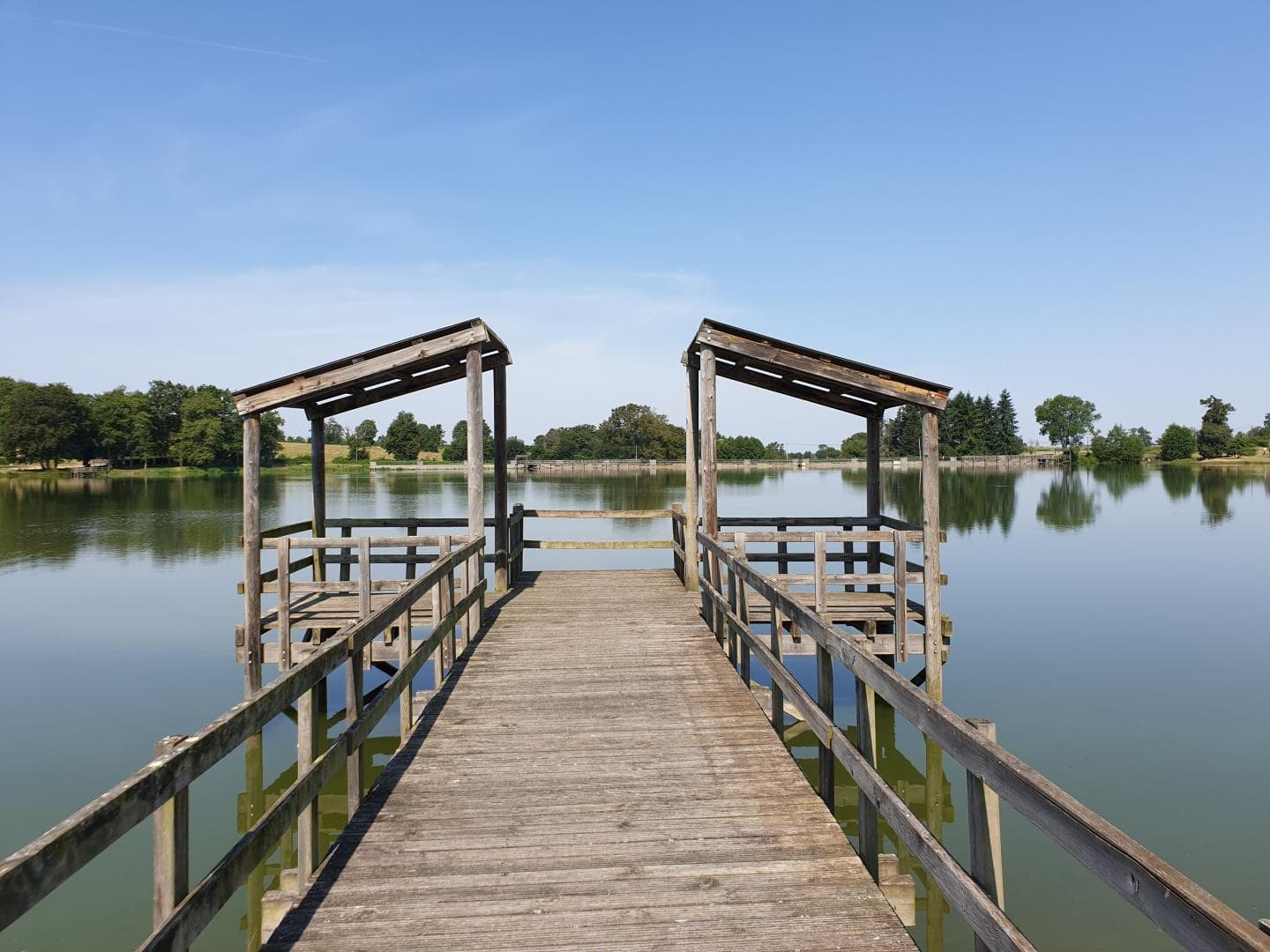 Grand Gîte des Pouyades à Magnac Laval en Haute-Vienne - Limousin - Nouvelle Aquitaine - Le ponton_13