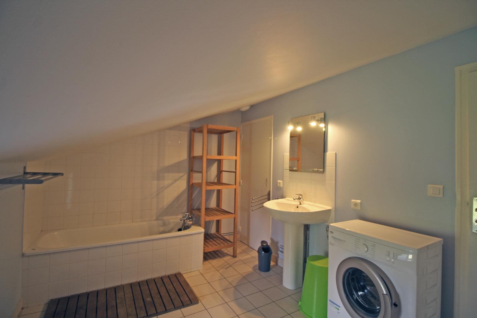 Gite "La Maison De Clémence" à Berneuil en Haute-Vienne (Limousin) - salle de bains_21