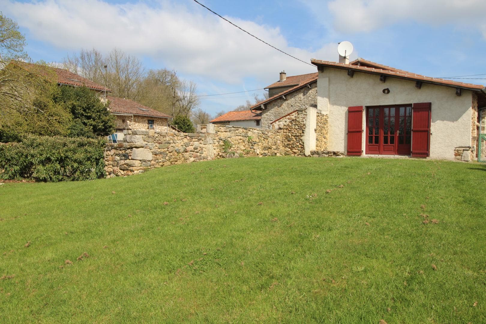 Gite "La Bergerie"à Berneuil en Haute-Vienne(Limousin)_3