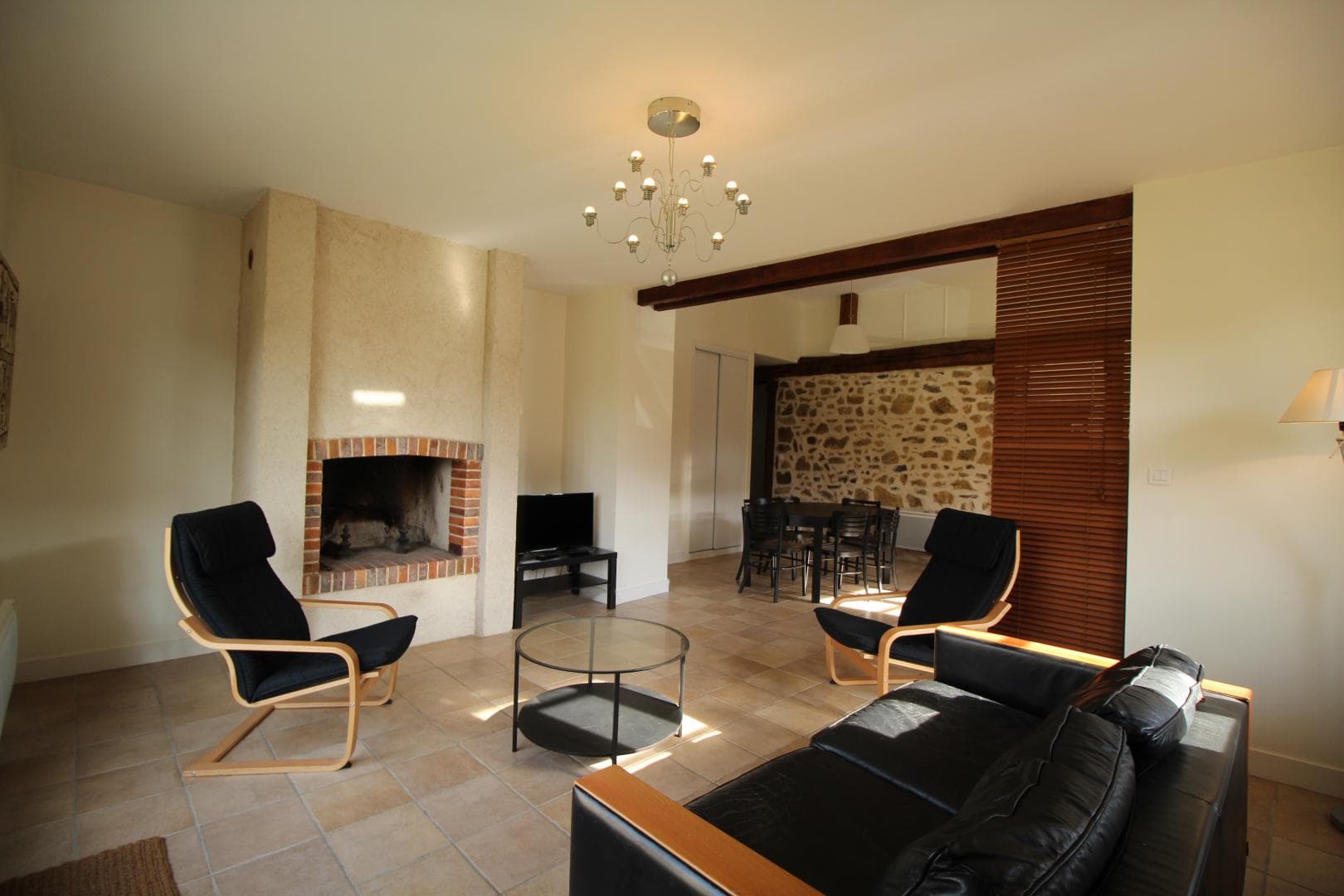 Gite "La Bergerie"à Berneuil en Haute-Vienne(Limousin)- salon_9