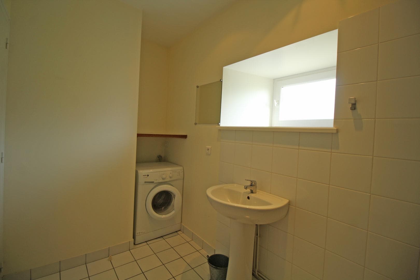 Gite "La Bergerie"à Berneuil en Haute-Vienne(Limousin)- salle de bains_17