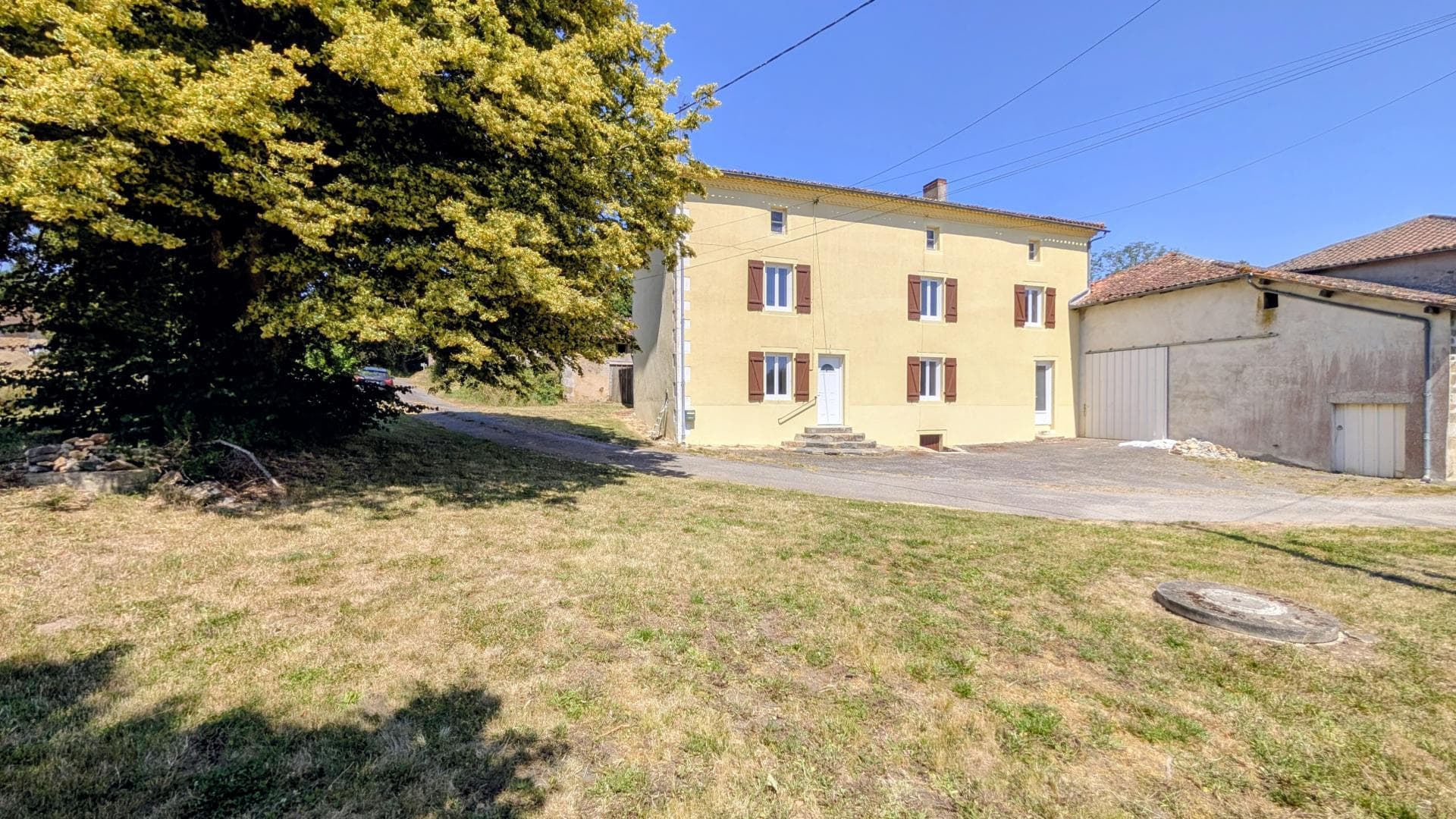 Gîte de Roger à Rulières sur la commune de Blond en Haute-Vienne - Nouvelle Aquitaine_1