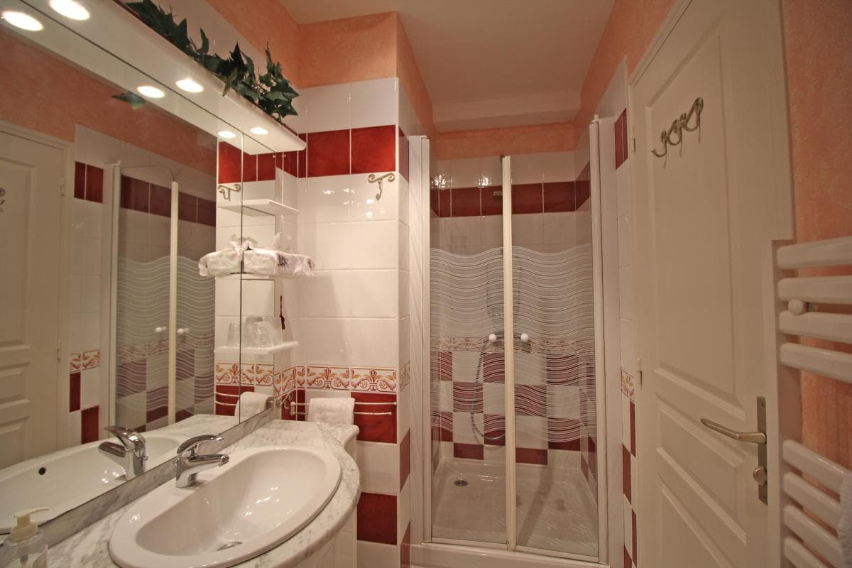 La chambre Toile de Jouy - Ferme de Rouffignac à Blanzac en Haute-Vienne_20