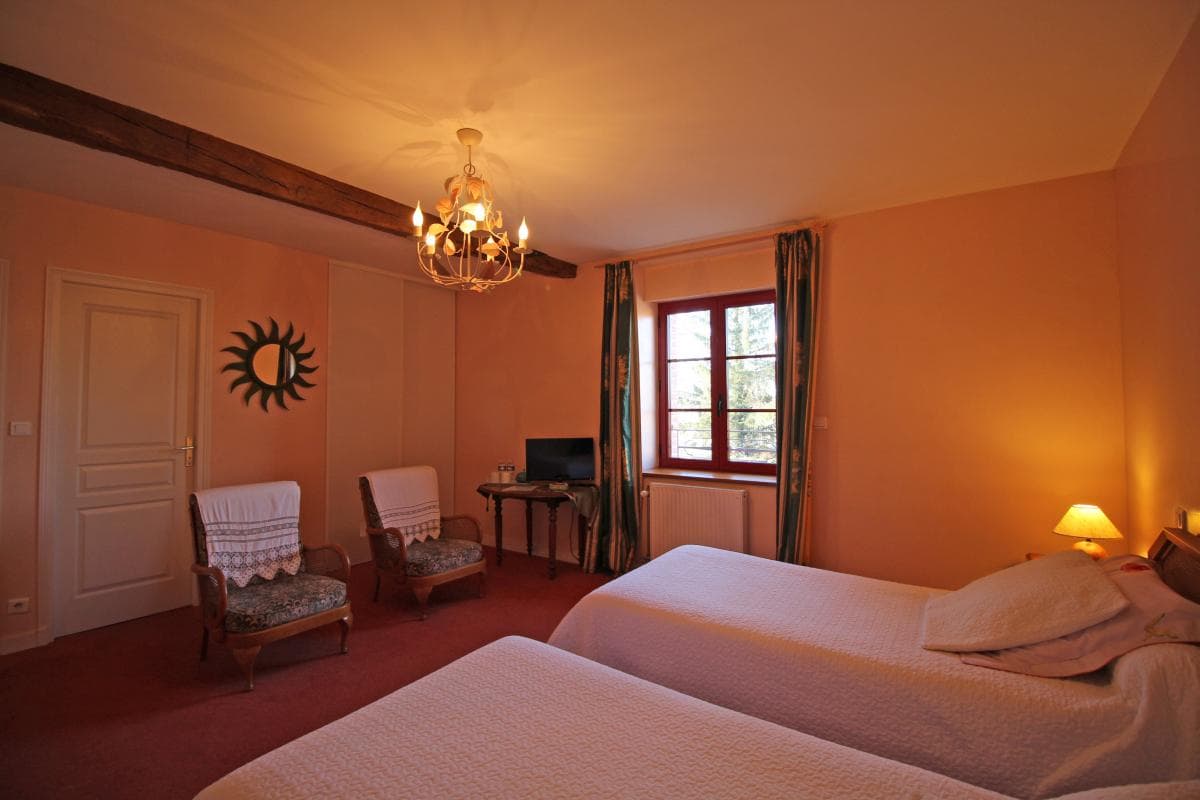 La chambre de Laura - Ferme de Rouffignac à Blanzac en Haute-Vienne_22