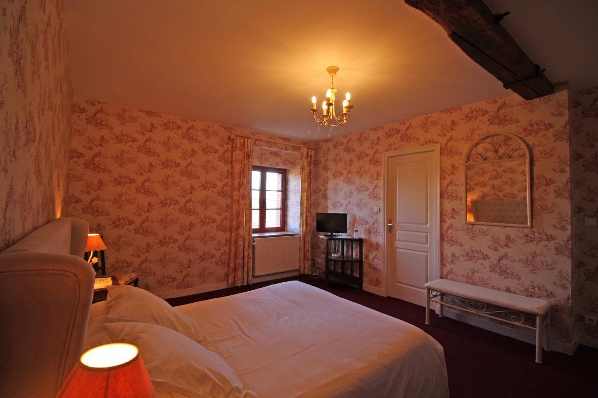 La chambre Toile de Jouy - Ferme de Rouffignac à Blanzac en Haute-Vienne_19