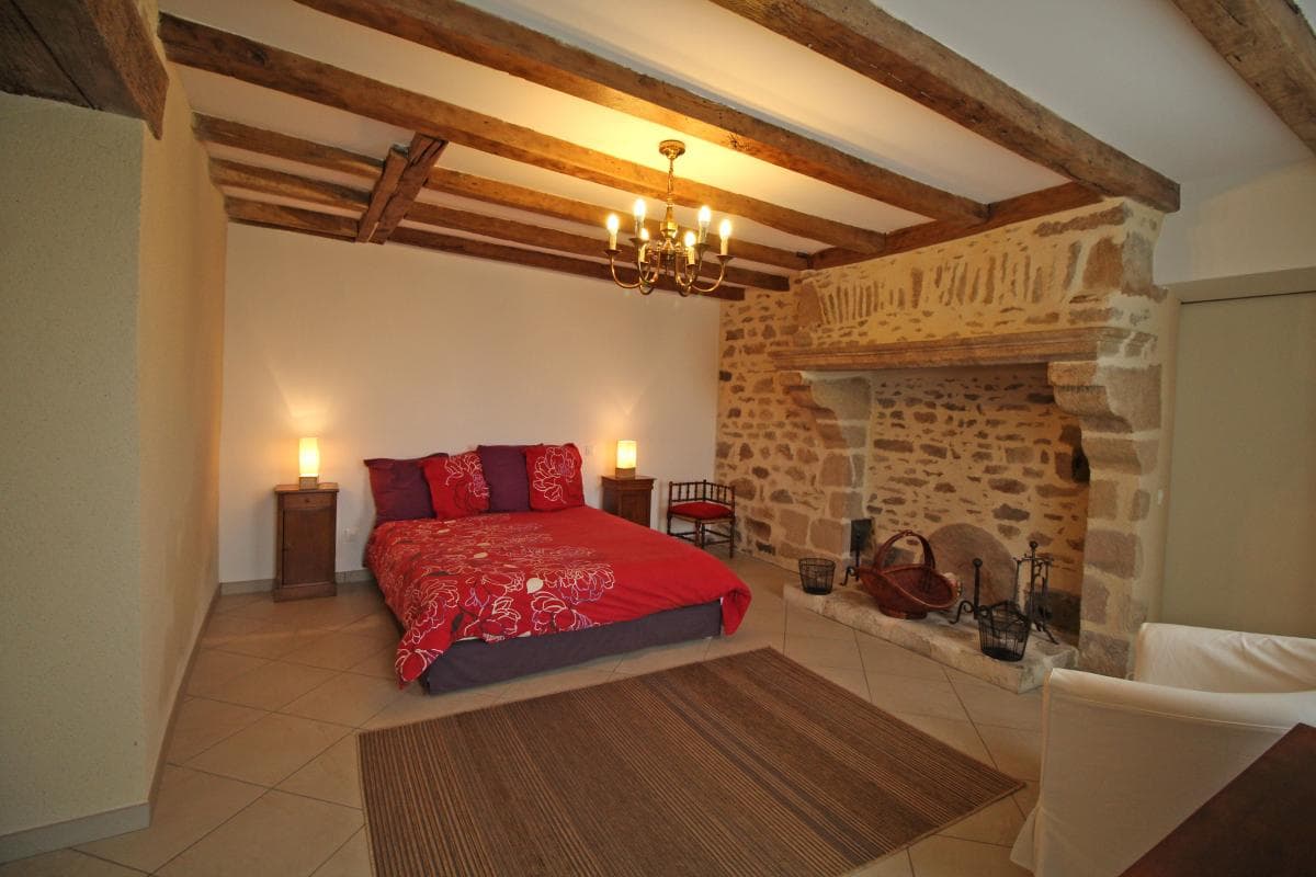Gite "Le Génie de la Forêt" à Compreignac en Haute-Vienne (Limousin)- chambre 1_13