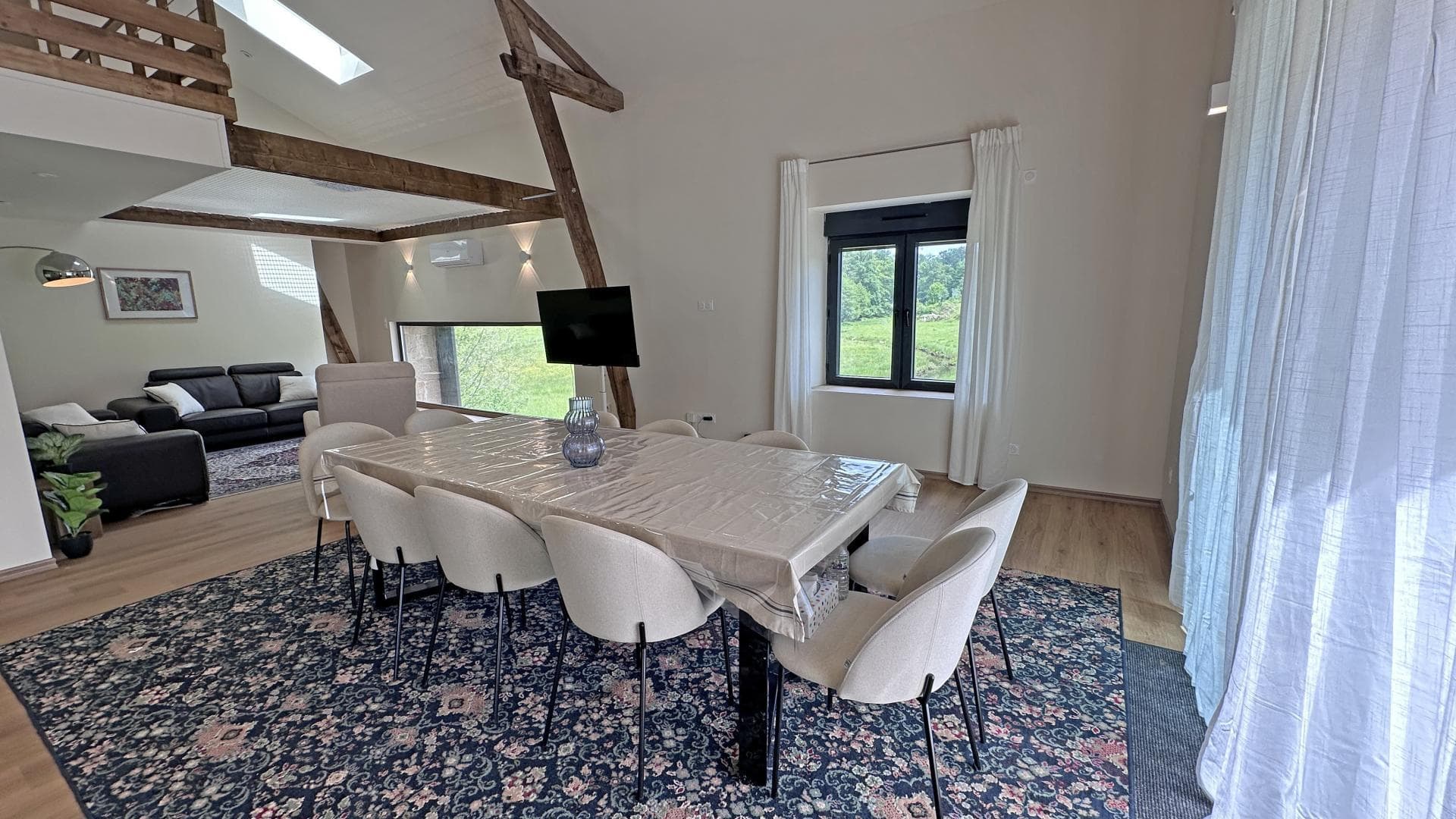 Gîte 'Le loup de Chabannes' à Compreignac en Haute-Vienne (Nouvelle Aquitaine)_13